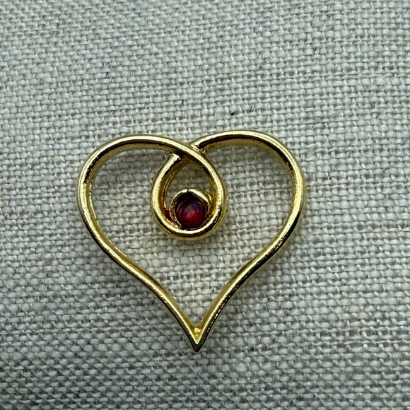 Vintage Jewelry - Gold Heart Pin with Red Gemstone